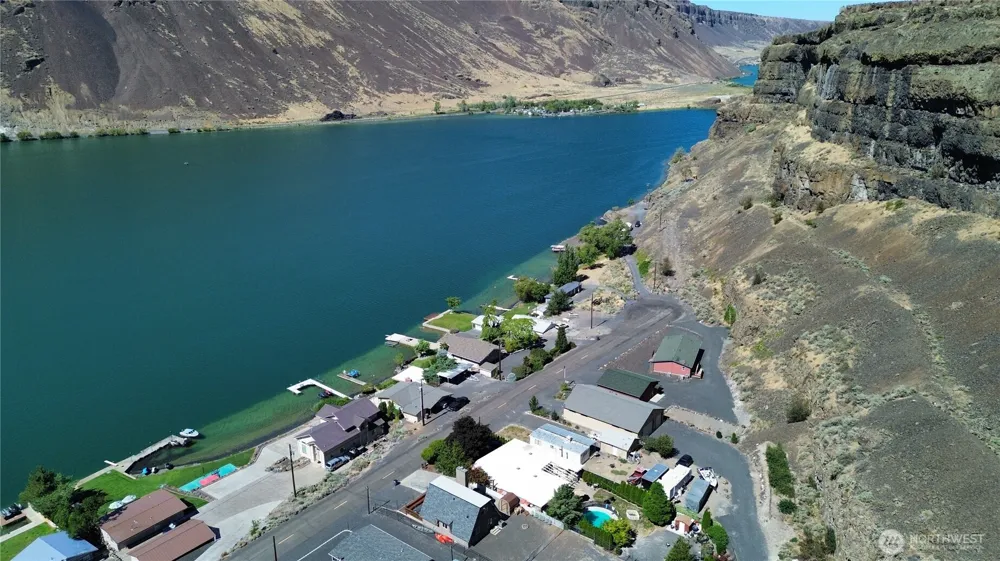12345 NA Coulee City, WA 99115