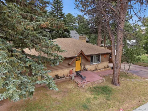 305 S Fairview Street