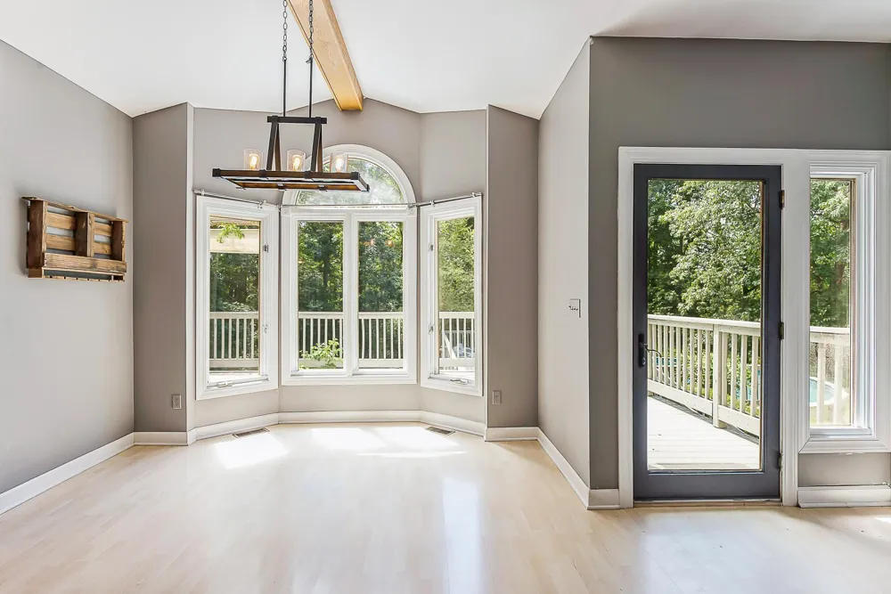 8208 Parker Road Saline, MI 48176