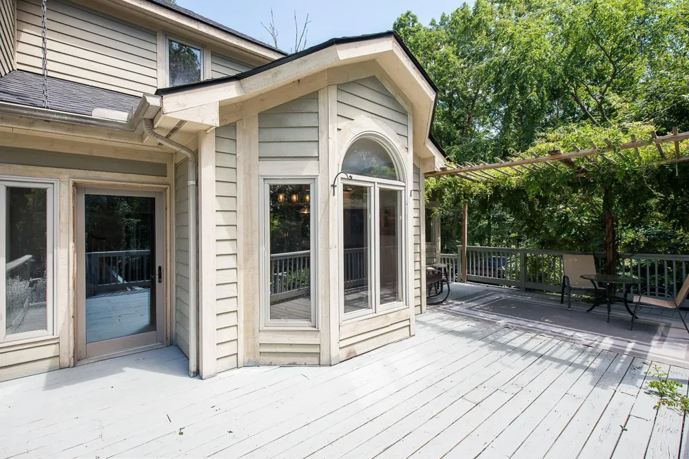 8208 Parker Road Saline, MI 48176