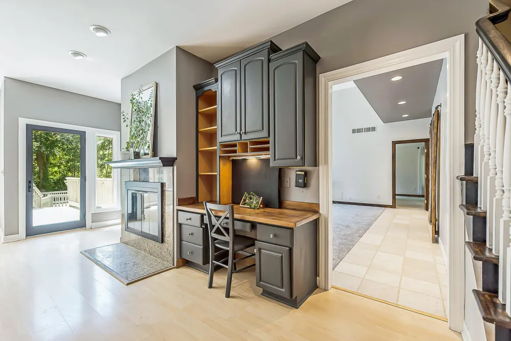 8208 Parker Road Saline, MI 48176