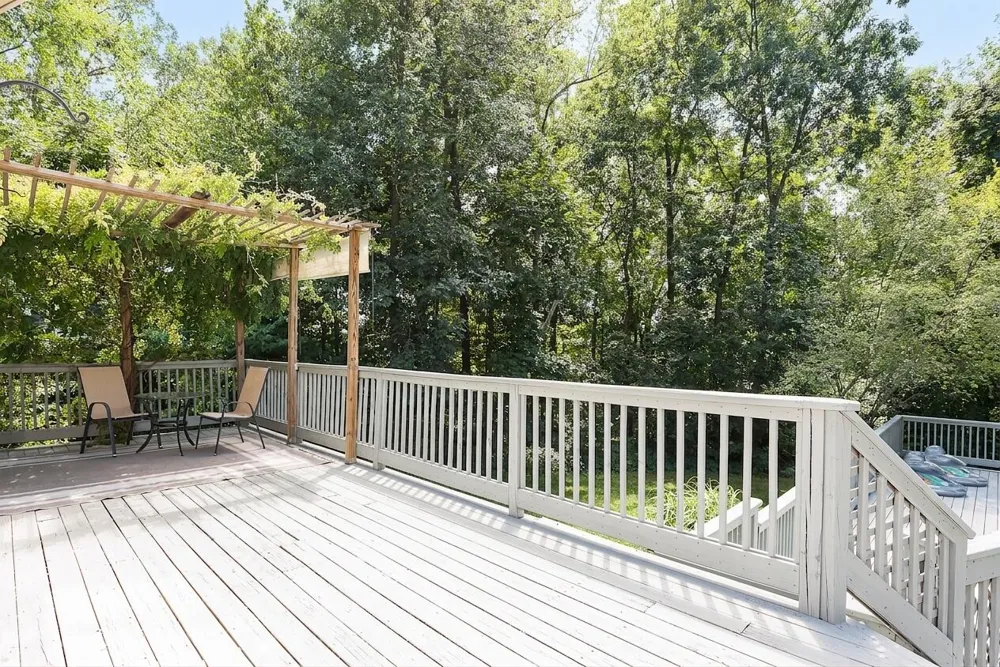 8208 Parker Road Saline, MI 48176