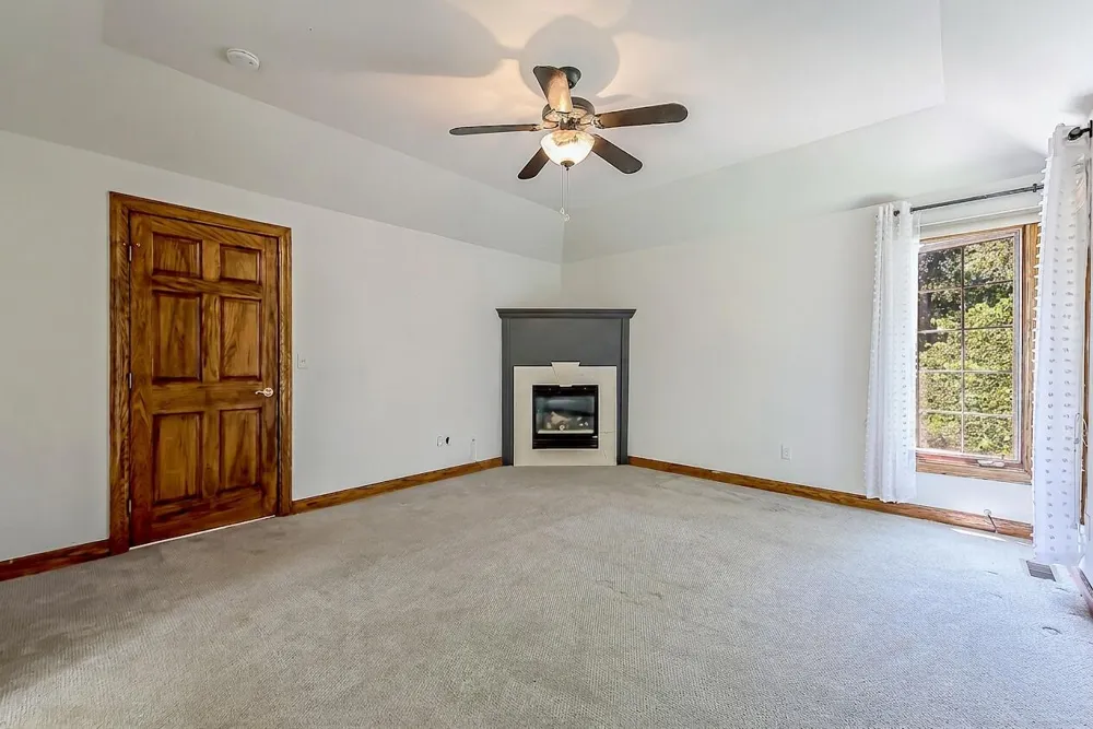 8208 Parker Road Saline, MI 48176