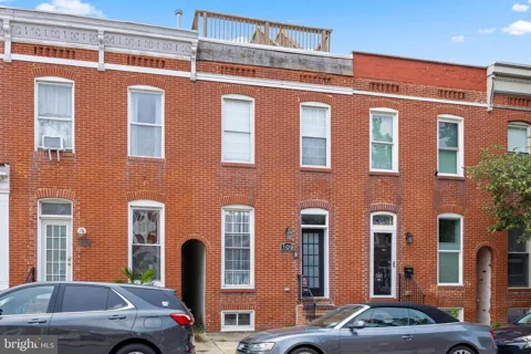 109 FORT AVENUE W