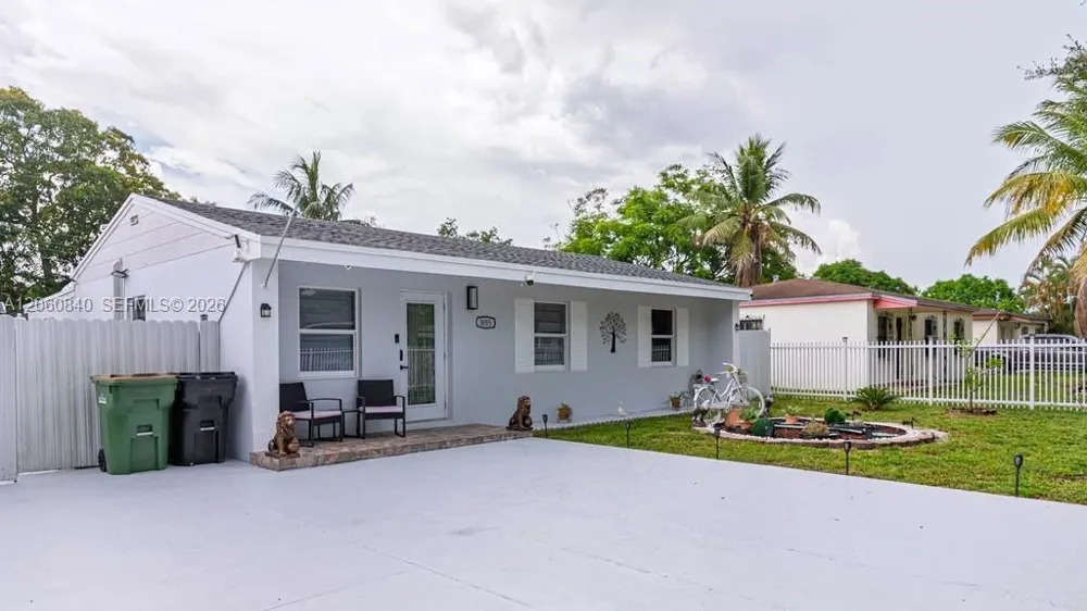1655 NW 124th St North Miami, FL 33167