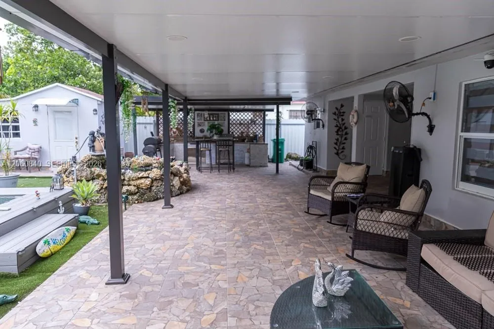 1655 NW 124th St North Miami, FL 33167