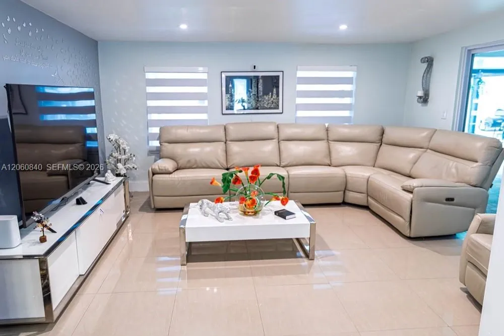 1655 NW 124th St North Miami, FL 33167