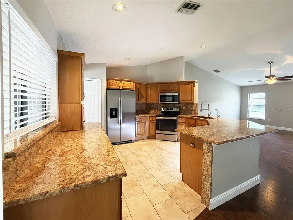 588 HOLLOWTREE PLACE Tarpon Springs, FL 34688