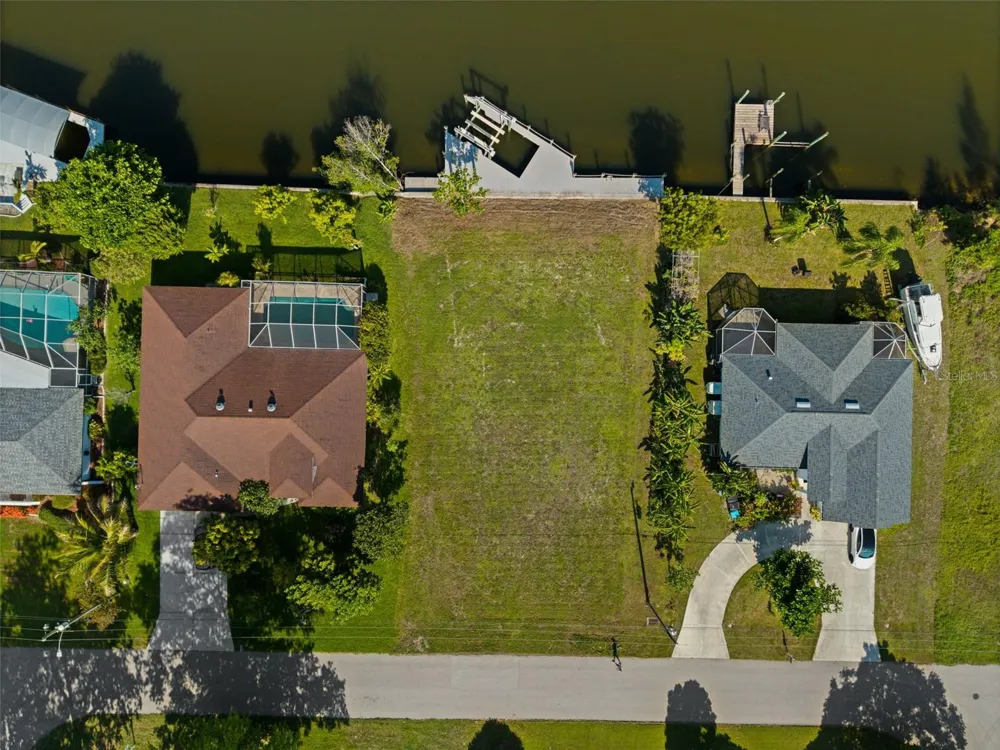 3022 SE 6TH AVENUE Cape Coral, FL 33904