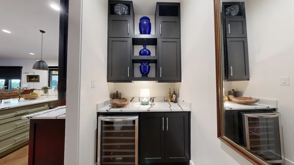 2125 Canyon Wren Loop Graford, TX 76449