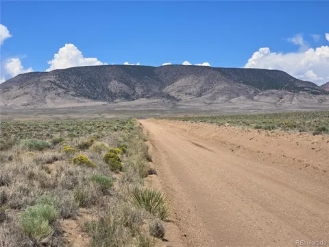 Lot 8 Mae Road