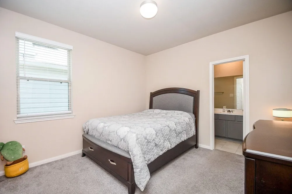 21024 Bracer Street Kingwood, TX 77339