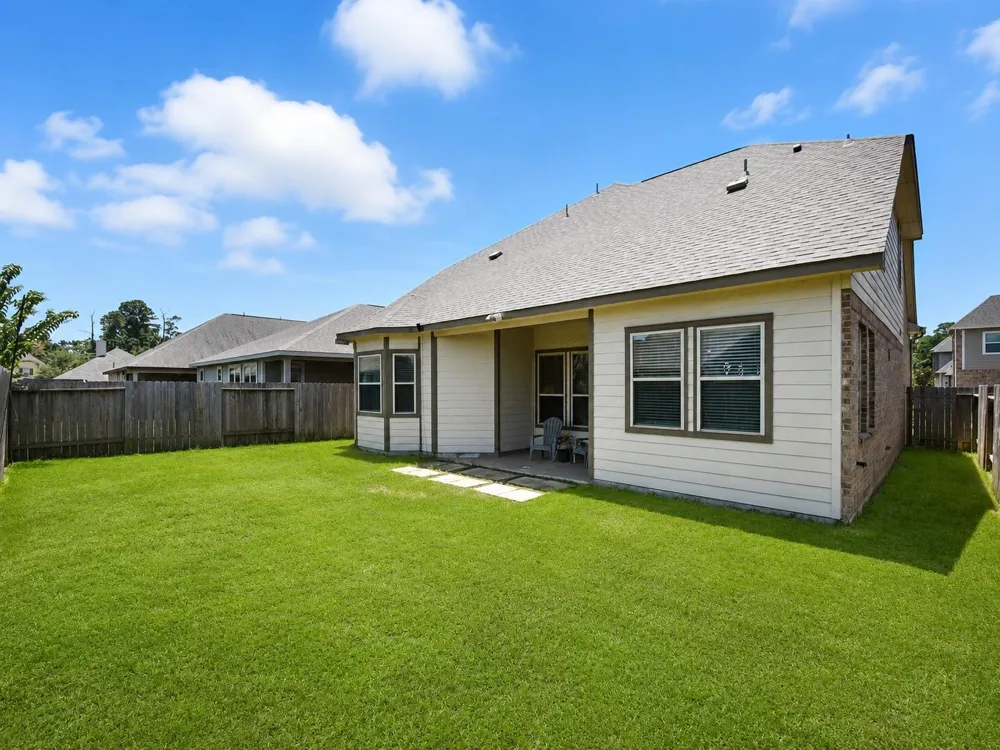21024 Bracer Street Kingwood, TX 77339