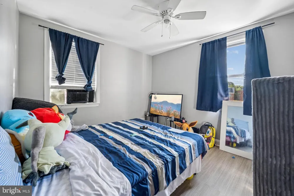 5925 LILLYAN AVENUE Baltimore, MD 21206