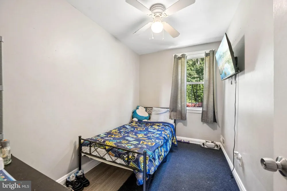 5925 LILLYAN AVENUE Baltimore, MD 21206