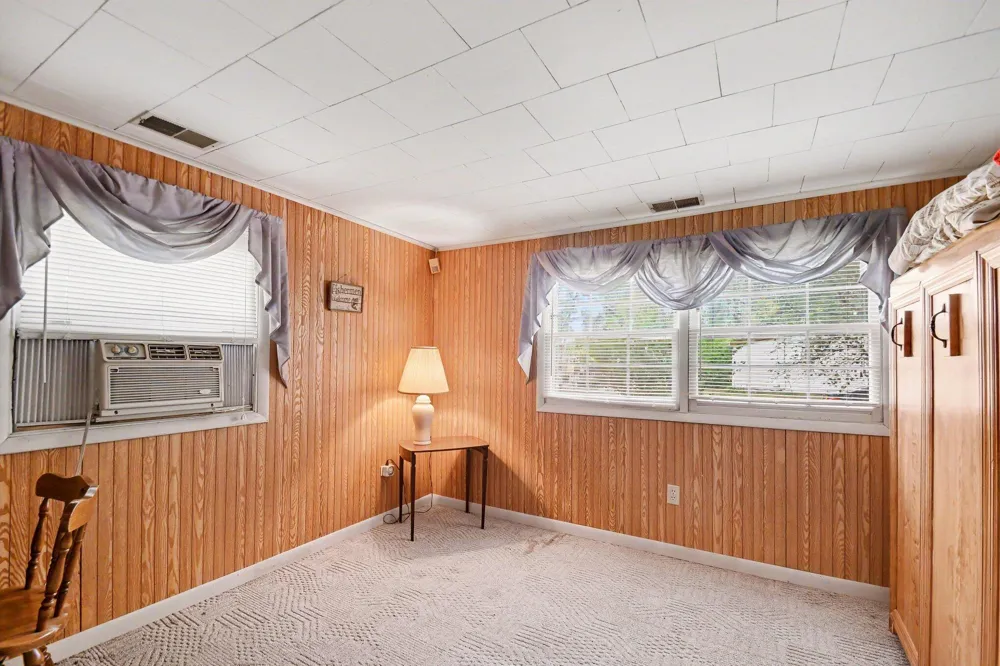 24675 Chestnut Street Dowagiac, MI 49047