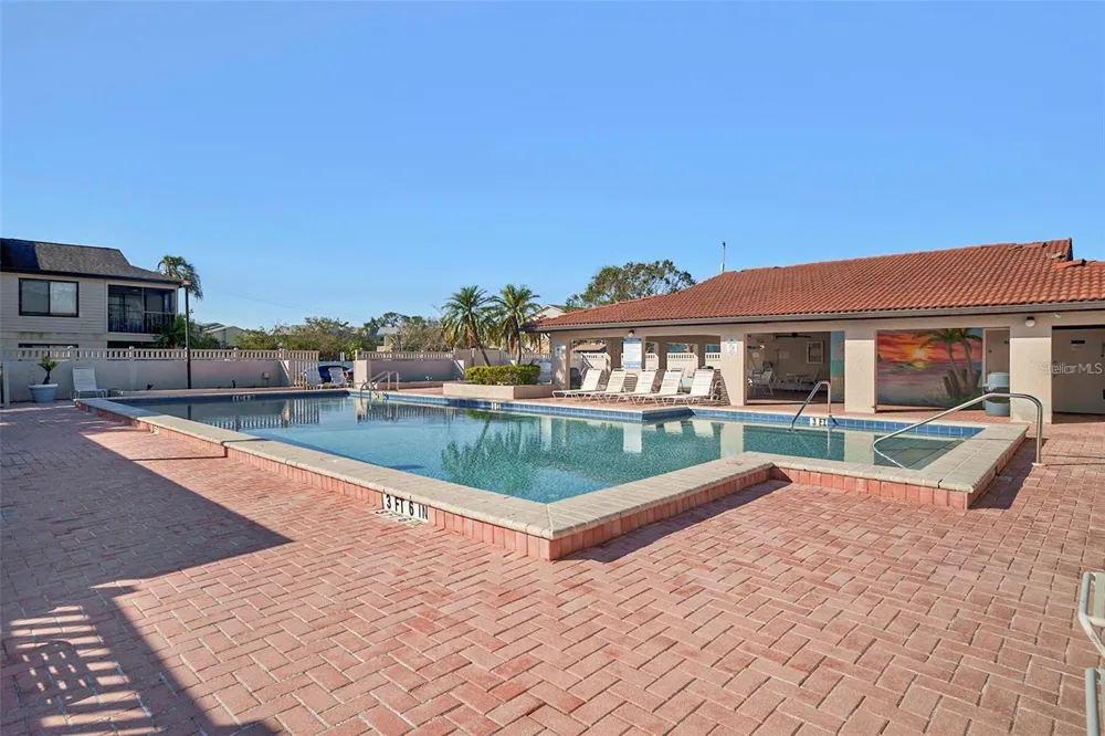 3638 59TH AVENUE W #3638 Bradenton, FL 34210