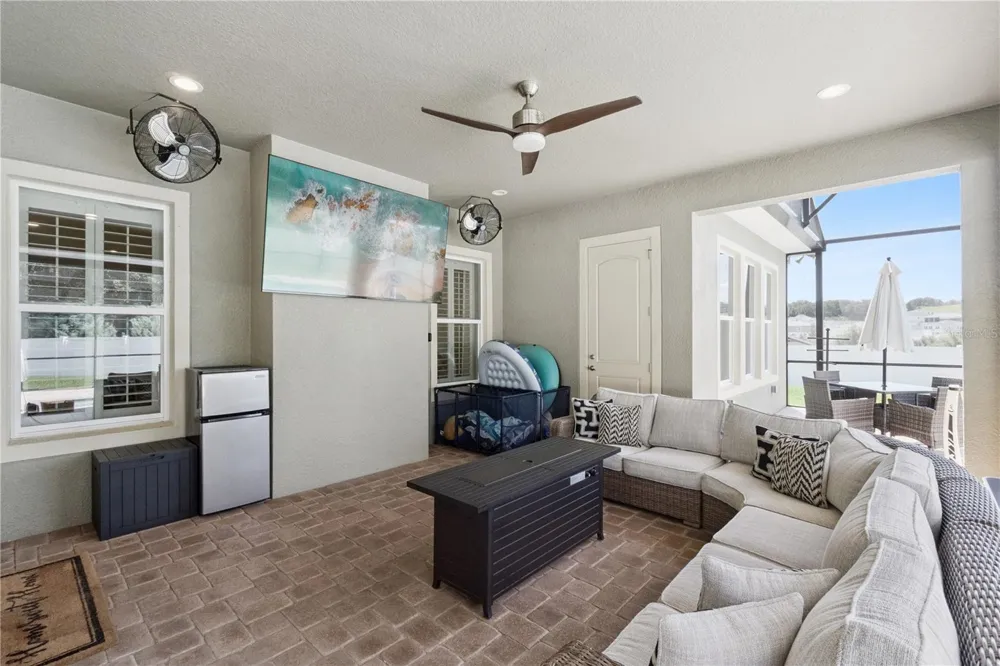 2336 ZALTANA CIRCLE Minneola, FL 34715