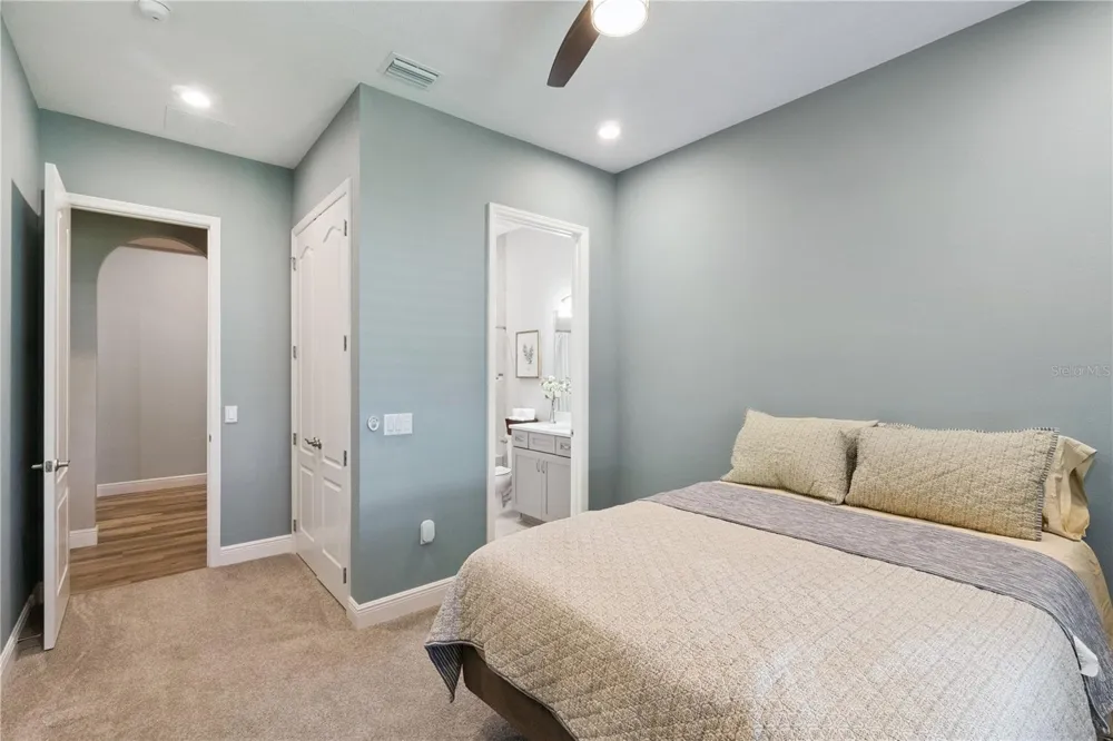 2336 ZALTANA CIRCLE Minneola, FL 34715