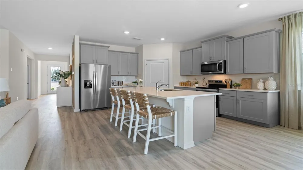 3033 KINGSMAN TRAIL Ormond Beach, FL 32174