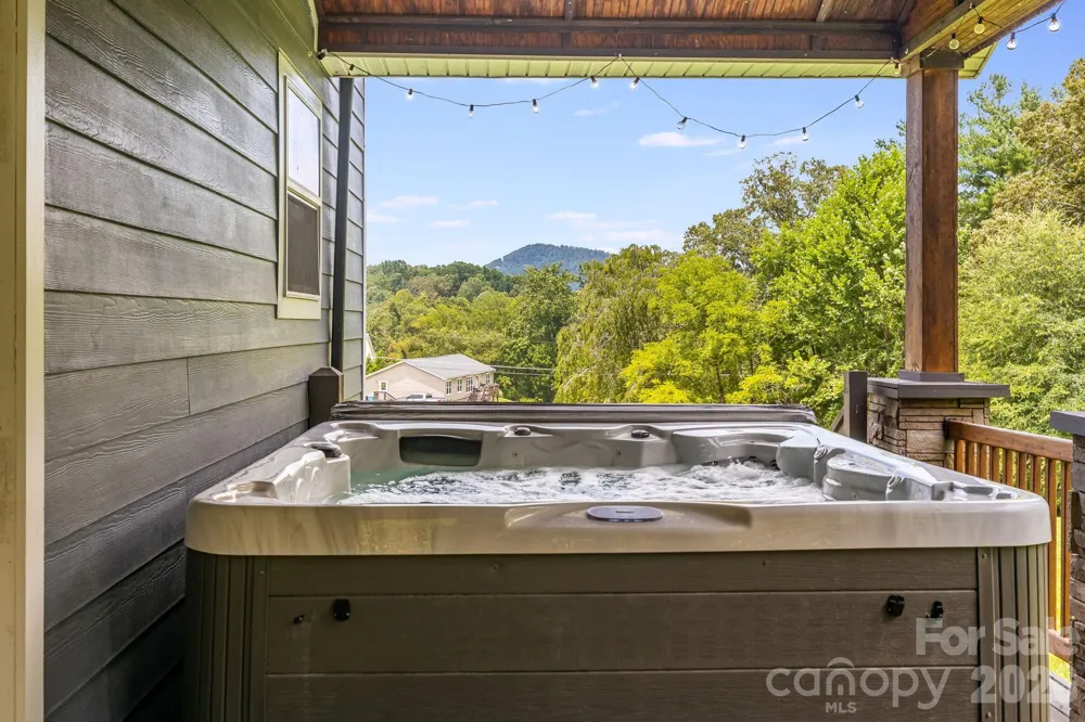 21 Old Pinner Place Arden, NC 28704
