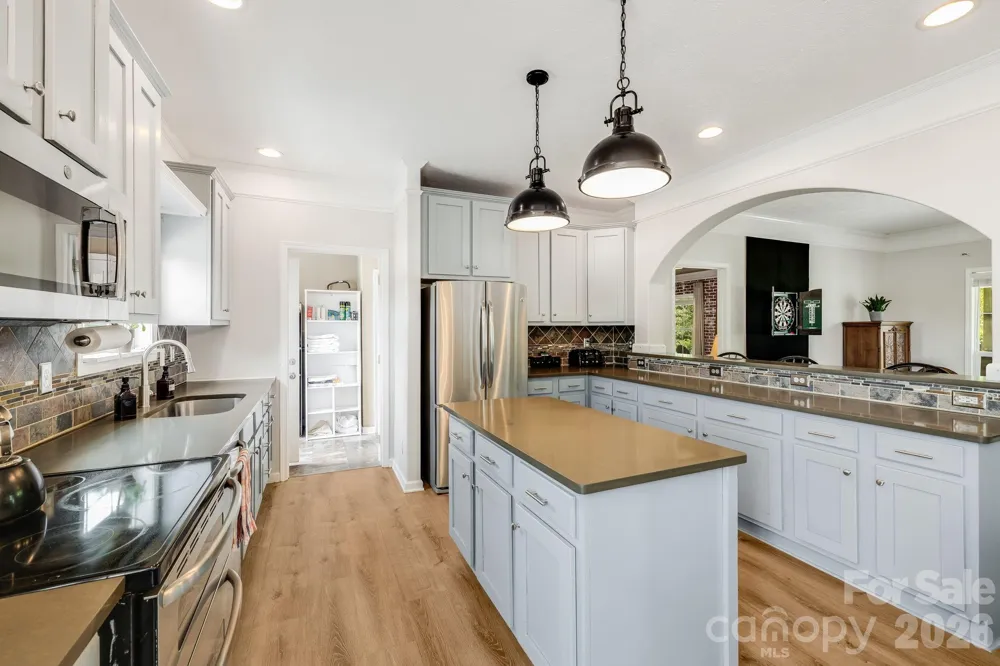 21 Old Pinner Place Arden, NC 28704