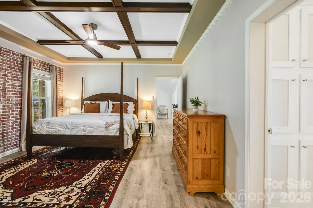 21 Old Pinner Place Arden, NC 28704