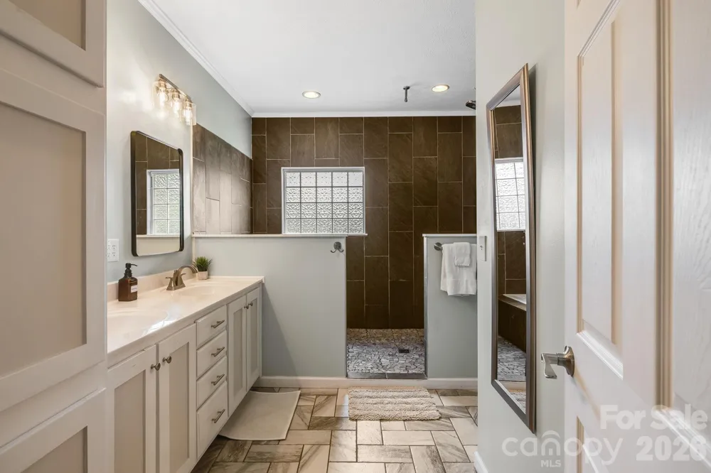21 Old Pinner Place Arden, NC 28704