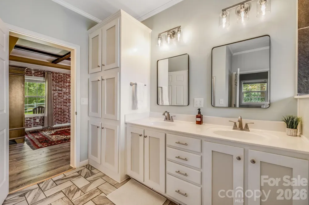 21 Old Pinner Place Arden, NC 28704