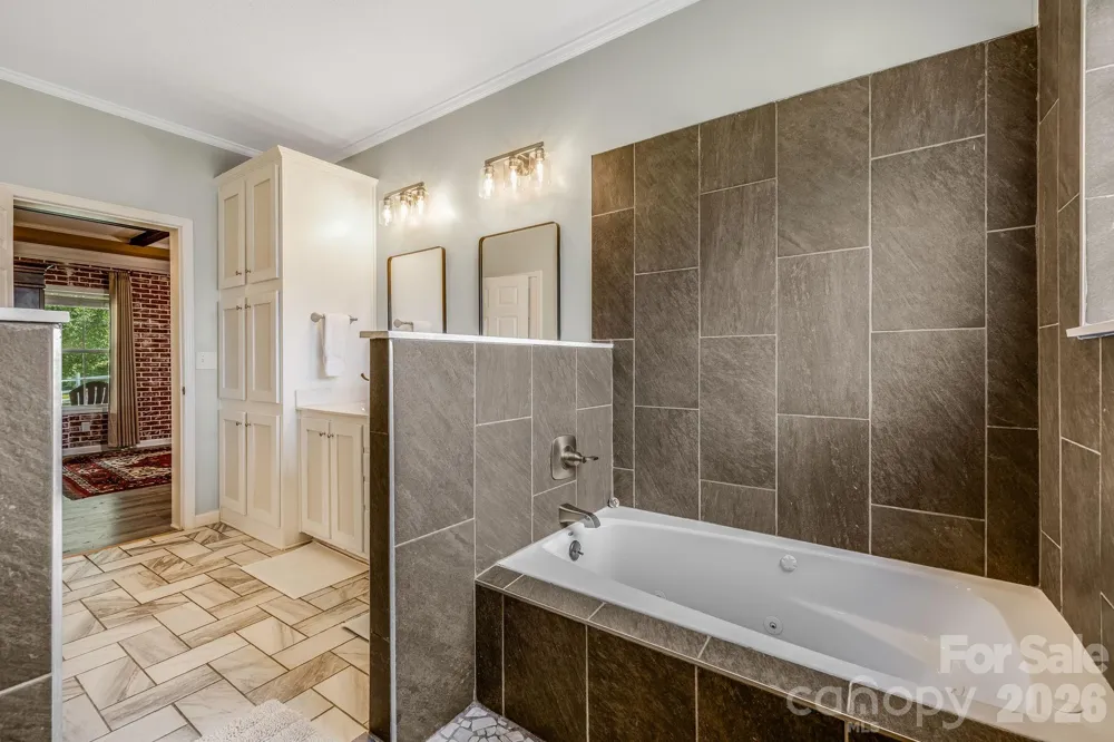 21 Old Pinner Place Arden, NC 28704