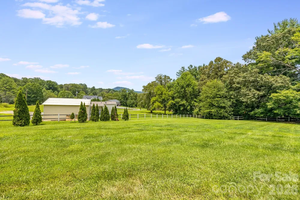 21 Old Pinner Place Arden, NC 28704