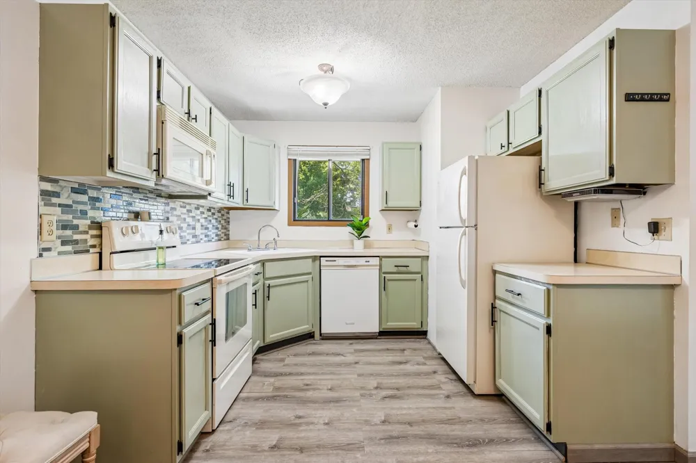 12616 University Avenue NW Coon Rapids, MN 55448
