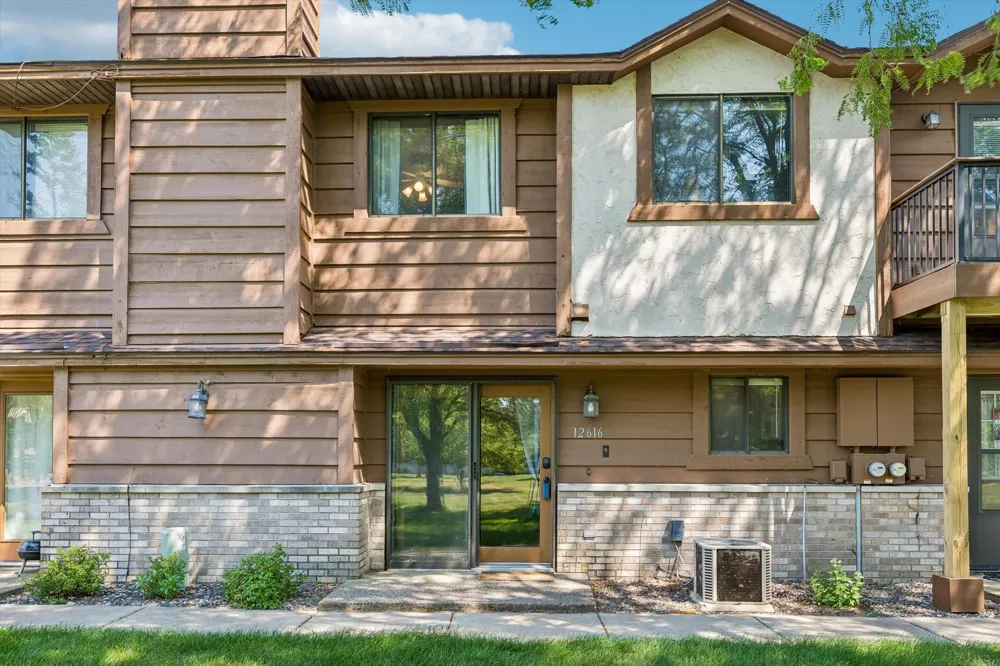 12616 University Avenue NW Coon Rapids, MN 55448