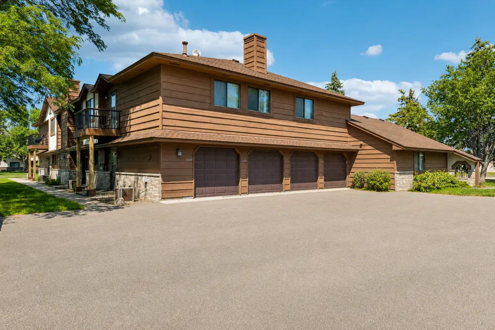 12616 University Avenue NW Coon Rapids, MN 55448