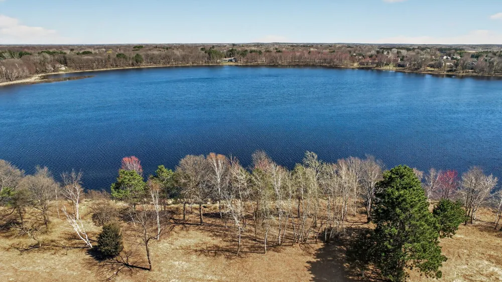 25415 Farmstead Lane Wyoming, MN 55092