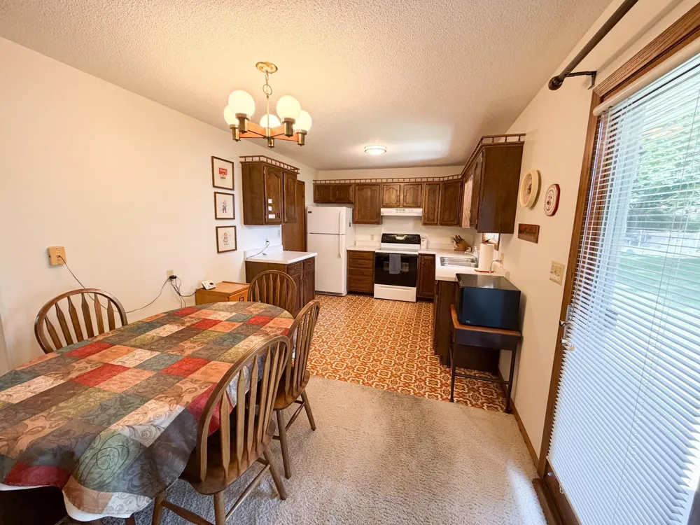 1523 Eckerson Drive Worthington, MN 56187