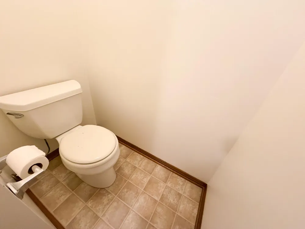 1523 Eckerson Drive Worthington, MN 56187