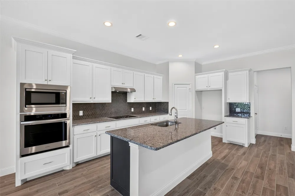 1209 DEERFIELD DRIVE Wills Point, TX 75169