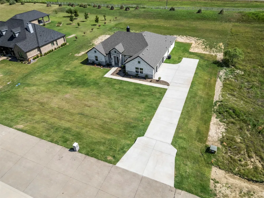 1209 DEERFIELD DRIVE Wills Point, TX 75169