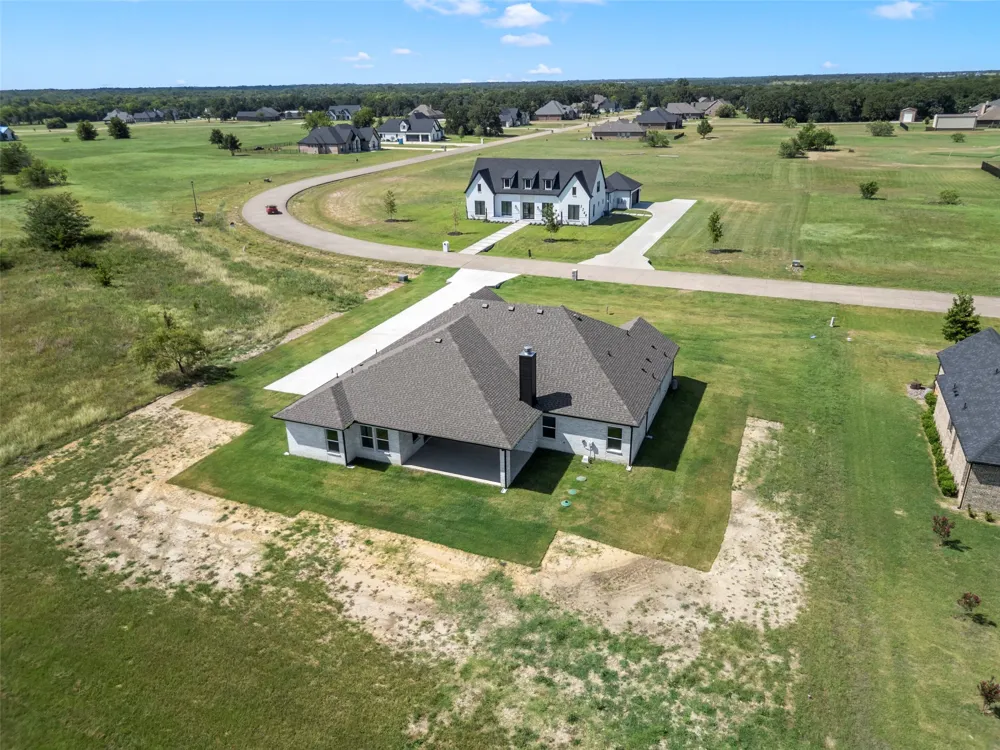 1209 DEERFIELD DRIVE Wills Point, TX 75169