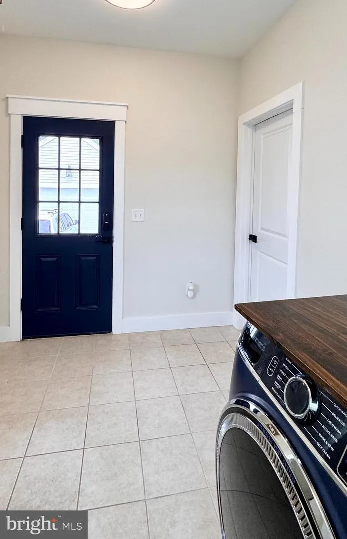 1222 CARROLLTON LANE Berlin, MD 21811