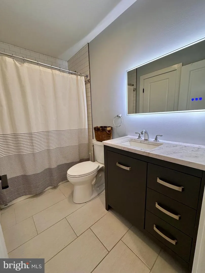 1222 CARROLLTON LANE Berlin, MD 21811