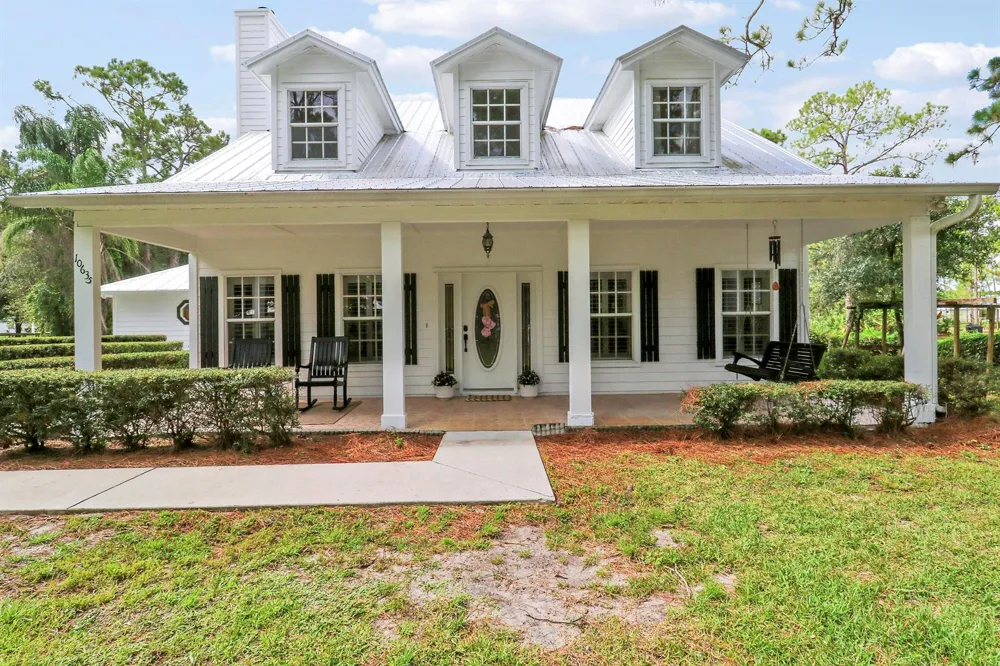 10635 Pine Needle Drive Fort Pierce, FL 34945