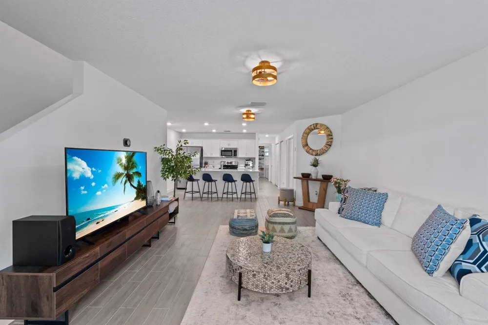6001 Woods Edge Circle Riviera Beach, FL 33410