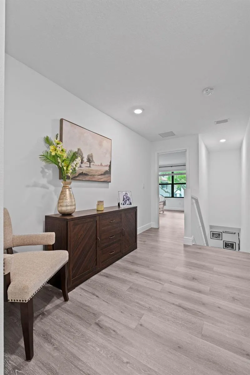 6001 Woods Edge Circle Riviera Beach, FL 33410