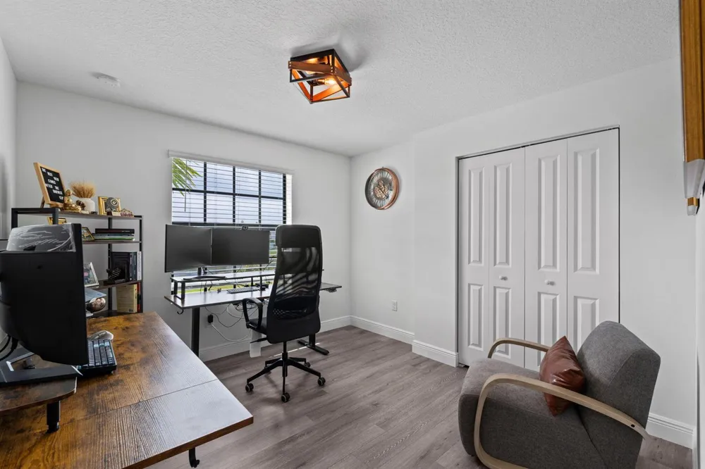 6001 Woods Edge Circle Riviera Beach, FL 33410