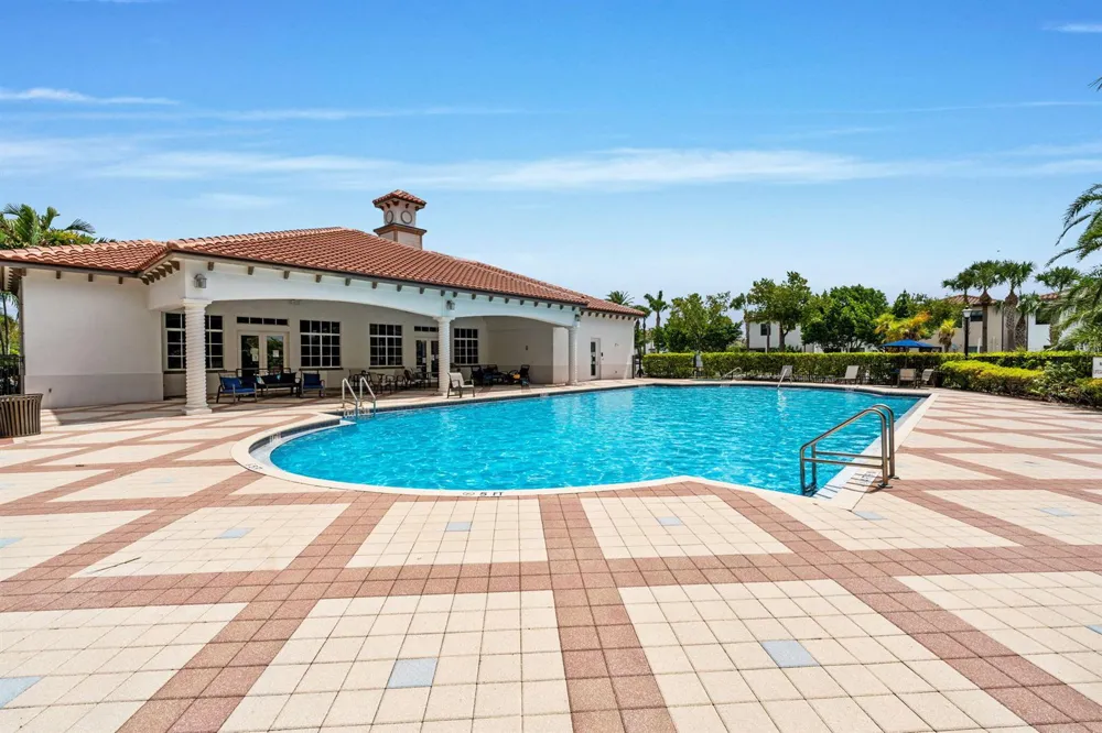 6001 Woods Edge Circle Riviera Beach, FL 33410