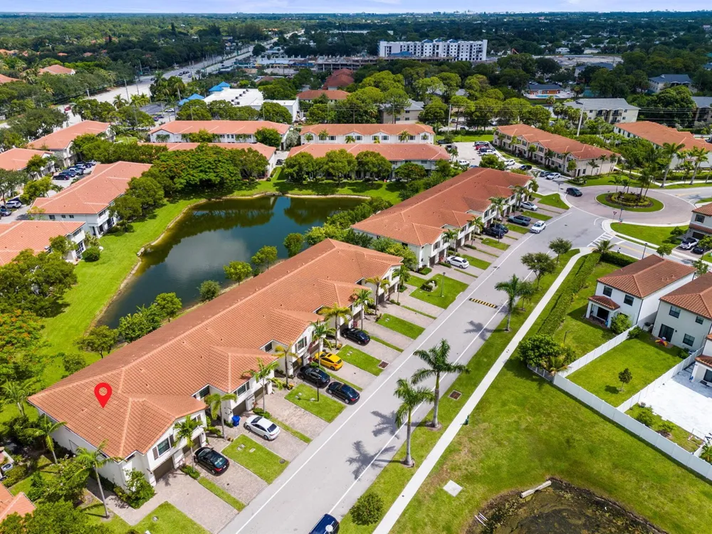 6001 Woods Edge Circle Riviera Beach, FL 33410