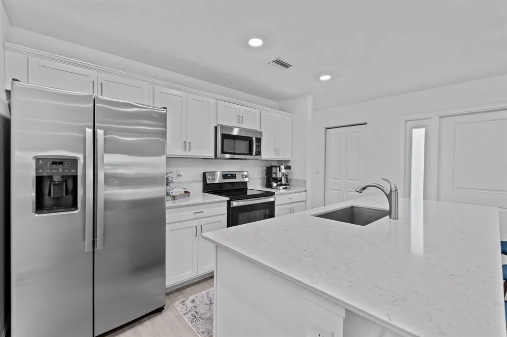 6001 Woods Edge Circle Riviera Beach, FL 33410