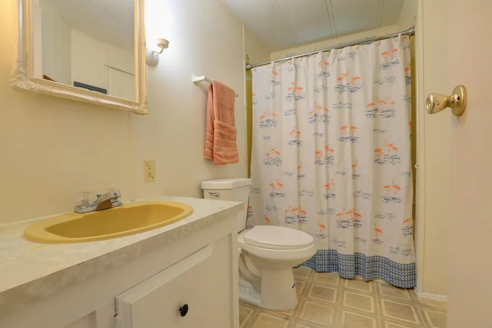 912 Oriole Circle Barefoot Bay, FL 32976